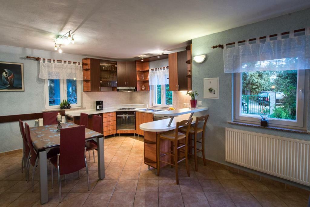 Apartmani Fuza Rab Supetarska Draga Bagian luar foto